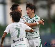 [현장리뷰]"승우형,저희 잘했죠?" 전북 U-18팀, 김천 4-1로 꺾고 유스 챔피언십 '최초 우승'