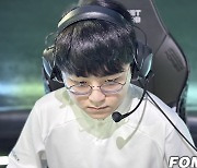 [LCK] DK, DRX 맹추격 떨치고 1세트 승리