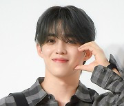 [TD포토] 세븐틴 에스쿱스 '사랑해~'