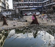 MIDEAST-GAZA-JABALIA REFUGEE CAMP-SEWAGE-POLIOVIRUS