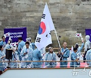 "한국을 북한이라니" 장미란 차관, 바흐 IOC 위원장에 면담 요청[올림픽]