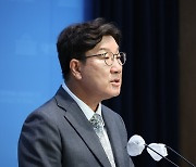 권성동 "장경태, 김규현 변호사 접촉"…장경태 "제보 확인차였다"