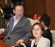 [속보] 이재명, 울산 경선서도 90.6% 압승…김두관 8.1%