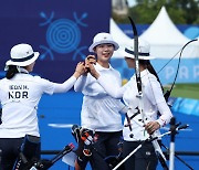 한국 女양궁 '은메달 확보', 네덜란드 꺾고 결승행..10연패 금자탑 보인다