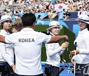 여자 양궁대표팀 '위기 넘어 결승전으로'