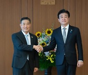 한일 국방장관회담 '상호 방문 재개, 국방교류 연간계획 수립' 등 합의