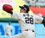 SSG, 두산 3-0 제압…송영진의 무실점 호투 빛나