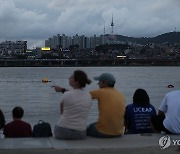 [내일날씨] 낮 최고 36도 무더위…경기·강원 5∼10㎜ 비