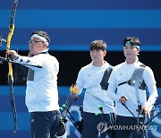 중국 꺾은 '한국 남자 양궁', 1승 더하면 올림픽 단체전 3연패