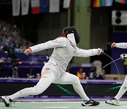 Korean fencer Ha Tae-gyu knocked from men's foil