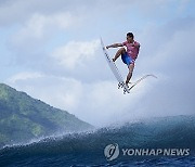 APTOPIX Paris Olympics Surfing