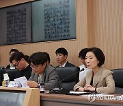 소상공인 대출 상환부담 경감 '금융지원 3종 세트' 가동