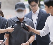 '시청역 역주행' 운전자 구속심사 출석…"돌아가신 분·유족께 죄송"