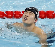 황선우, 자유형 100m 예선 전체 16위…턱걸이로 준결승행(종합)[파리2024]