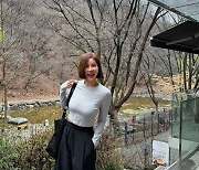 ‘연매출 100억’ 김준희, 돈 얼마나 더 벌려고 “일복 터져서 휴가 반납”