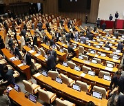 [사설] 얻은 것 없고 회의론까지 나온 野 입법폭주·與 필리버스터