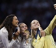 (PARIS2024) FRANCE-PARIS-OLY-FENCING