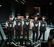 BNK 웃고 광동 울고… LCK PO 진출 팀 예측 안갯속