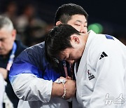 한주엽 한판패에 자책한 황희태 감독 "나 때문에 오버페이스" [올림픽]