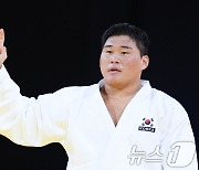 [속보] 유도 100kg+ 김민종, 결승 진출…40년 만에 최중량급 메달 확보