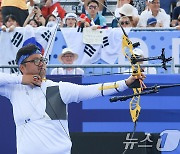 대회 2관왕 노리는 김우진 '金 조준'