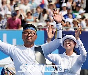 [파리PICK] '골든 과녁 텐!텐!텐!' 김우진X임시현, 양궁 대회 2관왕+혼성 2연패 달성!