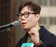 김영하 책 본적 없다더니…표절 의혹 업체 "비슷해 보일 수 있어" 번복