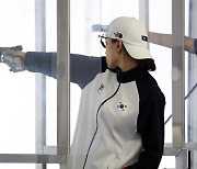 Calm and collected Kim Ye-ji crashes out of women's 25-meter pistol qualifiers