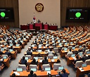 민주당 “尹, 나라 쑥대밭 만들고 휴가… 국민 분노 더욱 커질 것”