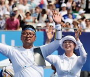 [속보]한국 양궁, 혼성전서 ‘퍼펙트 골드’…임시현-김우진 대회 2관왕