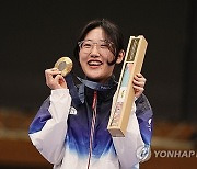 한국 여성 스나이퍼 미쳤다!…양지인, 여자 25m 권총 깜짝 금메달→한국 선수단 8번째 金 [2024 파리]