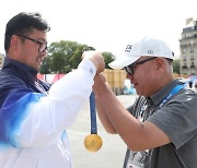 '3관왕' 김우진의 묵직한 울림 "자만심 젖으면 NO! 해 뜨면 다 마른다"[파리올림픽]