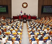 1인 자영업자-가맹점주도 노조 가입 가능…더 세진 노란봉투법