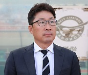 [단독] 이기형 감독, 중국 2부 옌벤서 새 출발…지도자 생활 첫 해외 도전