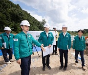 환경부 장관, 전남지역 신규 댐 후보지 점검…지자체장과 면담