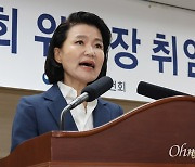 [이충재의 인사이트] 이진숙, '보수화된 헌재' 믿고 버틴다