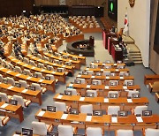 노동계 "'노동 약자' 보호하겠다는 尹, 노란봉투법 즉시 공포하라"