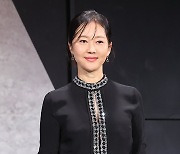 넷플릭스 영화 '크로스'의 염정아