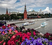 RUSSIA FESTIVAL OF FLOWERS