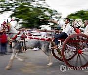 India Monsoon Race