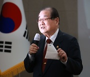 독립기념관장 후보, 김구 손자 탈락하고 ‘일제 정당화’ 뉴라이트가