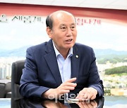 박형덕 동두천시장 "완성된 병원건물은 공공의료원 유치 강점"