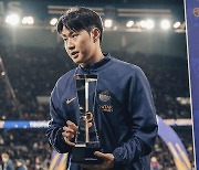 '음바페 없어도 이강인은 우승한다!'...PSG, 유관 DNA 수혈 준비 완료→"협상 진행 중"