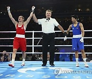 CORRECTION Paris Olympics Boxing