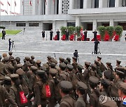 김정은, 평북도 수해복구 파견 백두산영웅청년돌격대 진출식 참석