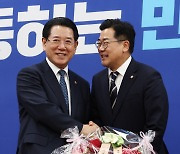 박찬대 원내대표, 김영록 전남지사 접견