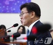 "의대 정원·R&D, 尹에 직언할 수 있나"…유상임 청문회, 野 공세(종합)