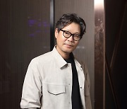 유재명 "'행복의 나라' 속 이선균 연기, 나라면 해낼 수 있었을까" (인터뷰②)