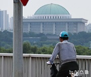 채상병 특검법 재재발의…여 "민생보다 정쟁 택해" 야 "한동훈 특검법 내놔라"