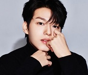 ‘정변의 아이콘’ 이진우, 고현정 드라마로 안방극장 데뷔